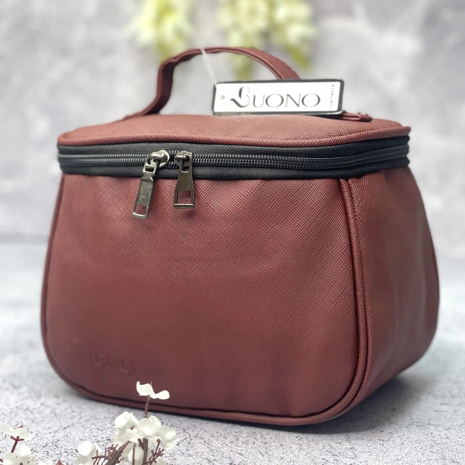 کیف آرایشی مدل صندوقی پرادا کد ۵۰۵۰ — تصویر ۲