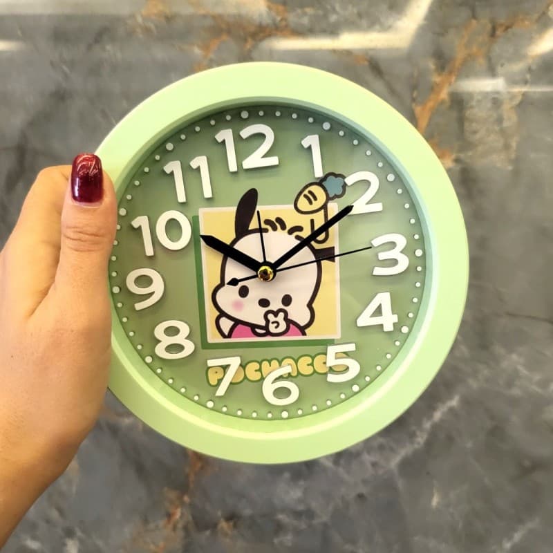 ساعت رومیزی عقربه‌ای مدل Pochacco — تصویر ۳