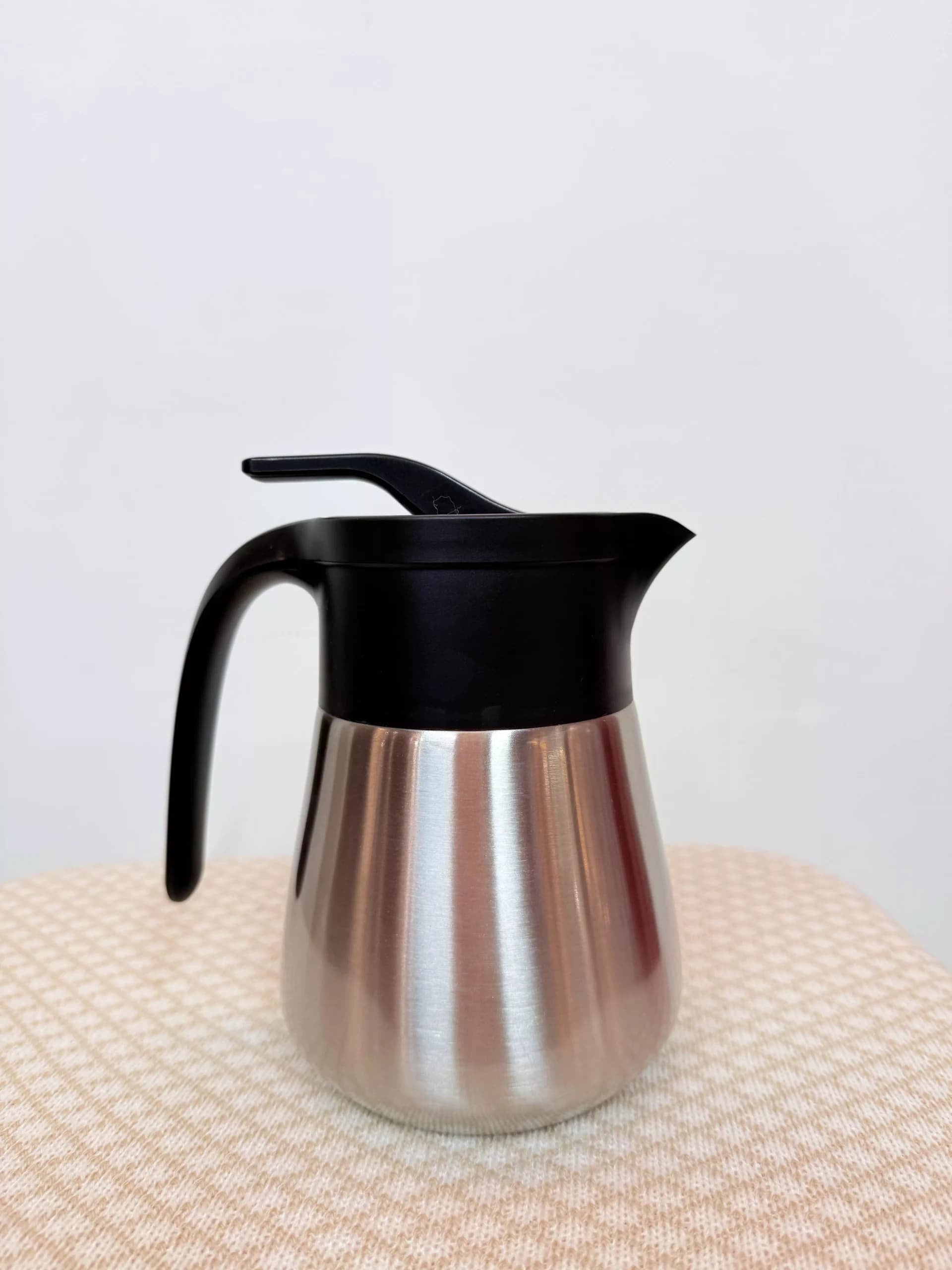 فلاسک داخل استیل تپل 1813 پدالی 0.5L یونیک — تصویر ۳