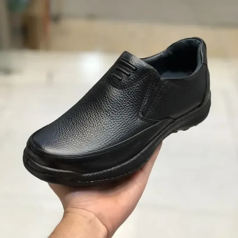 کفش چرم مردانه مدل اوزین مشکی راحتی و رسمی با رویه چرم طبیعی و زیره PU — تصویر ۵