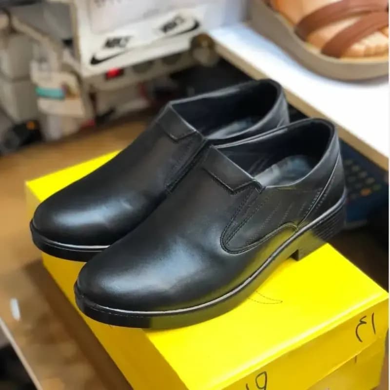 کفش چرم مردانه مدل اوپتیما برند نیما مشکی رویه چرم طبیعی زیره PU — تصویر ۷