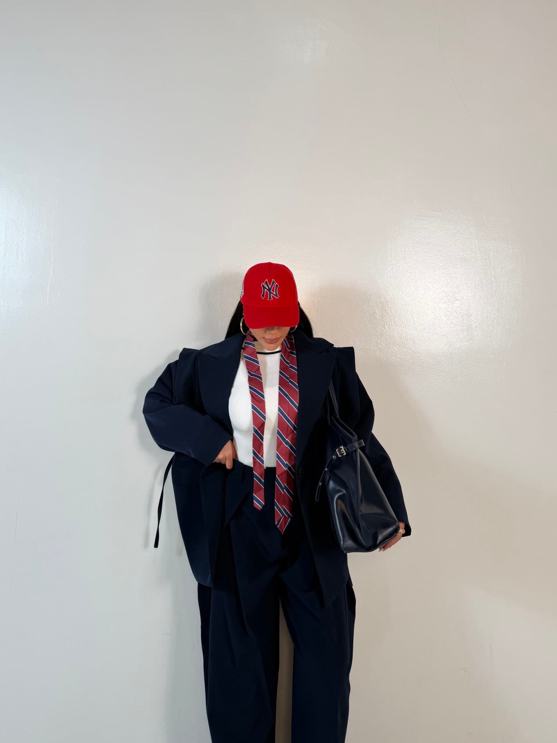 کت و شلوار زنانه مازراتی — تصویر ۵