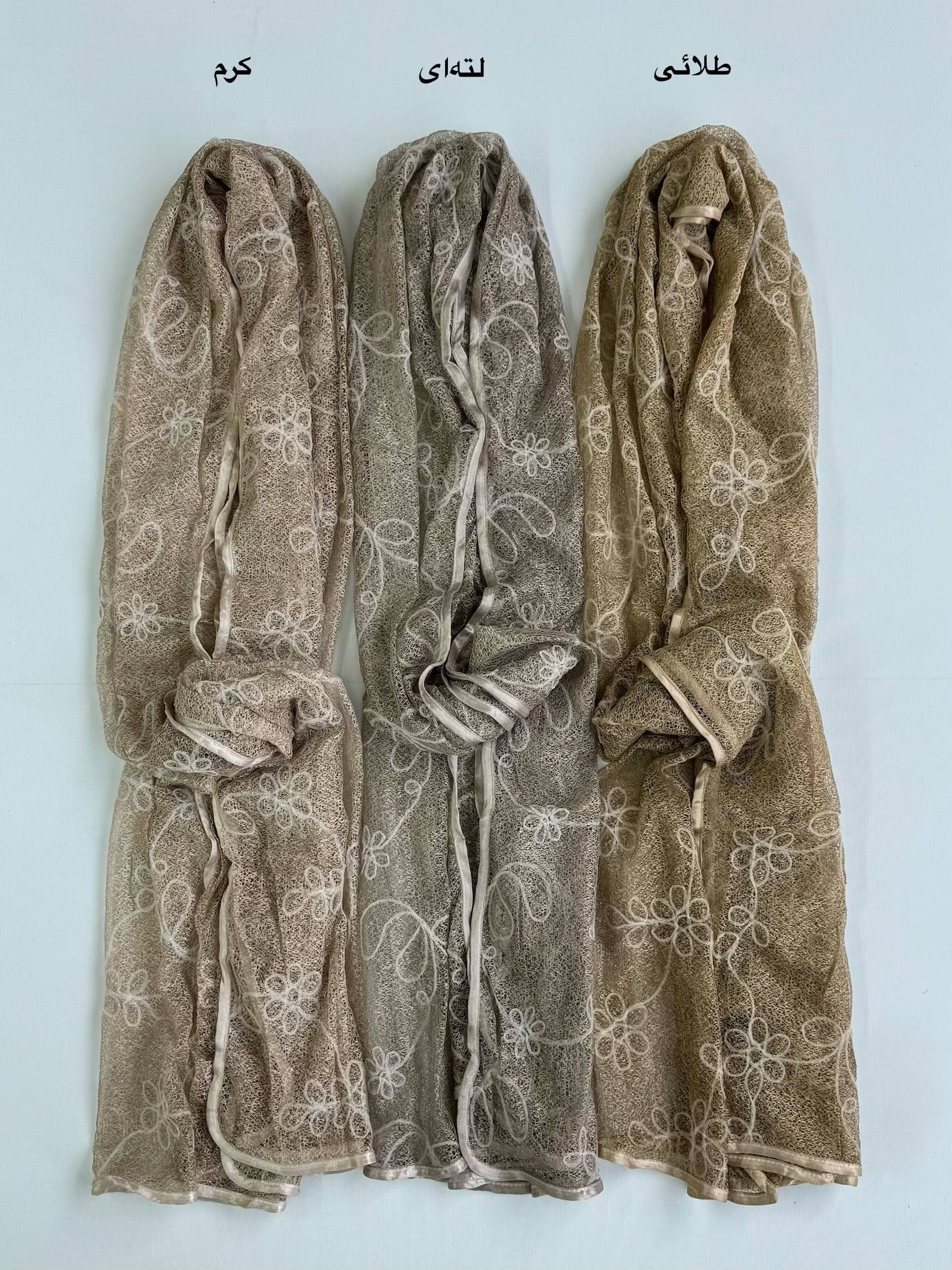 شال مجلسی طرح گل وارداتی کد 780 — تصویر ۵