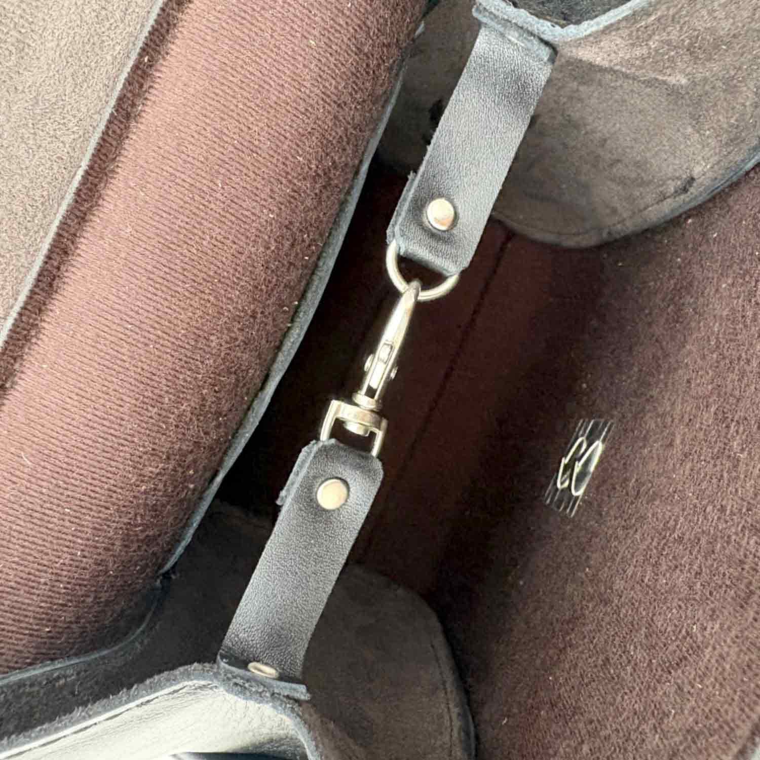 کوله پشتی با فرش — تصویر ۵
