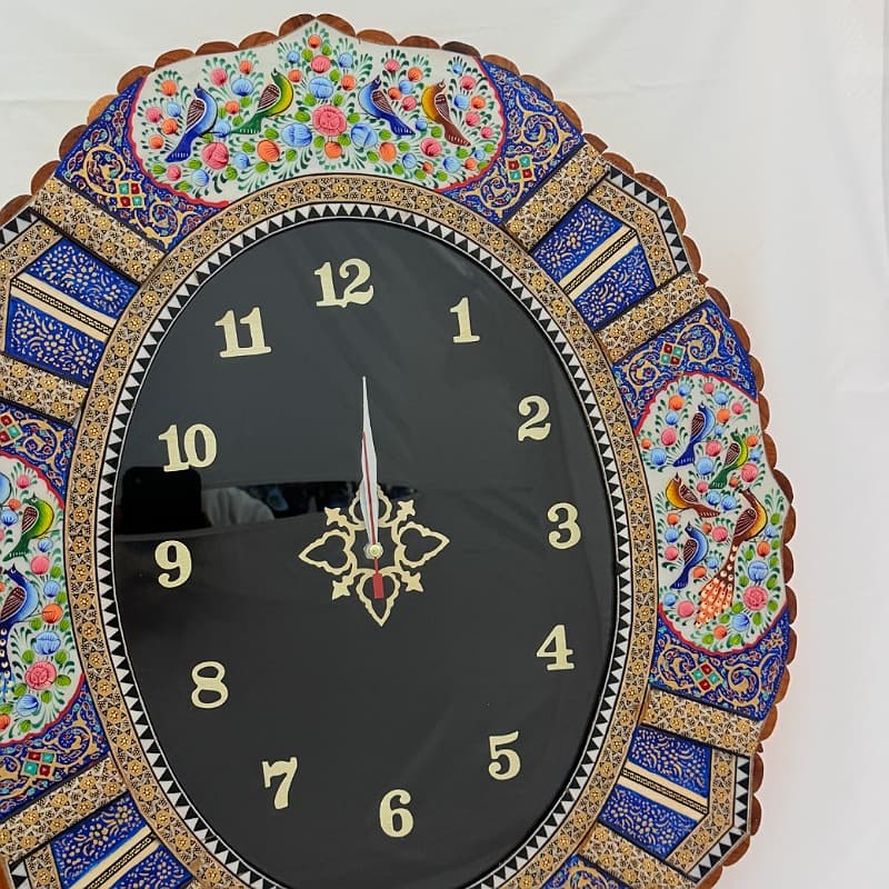 ساعت خاتم‌کاری بیضی طرح گل و بلبل 50×60 2 — تصویر ۴