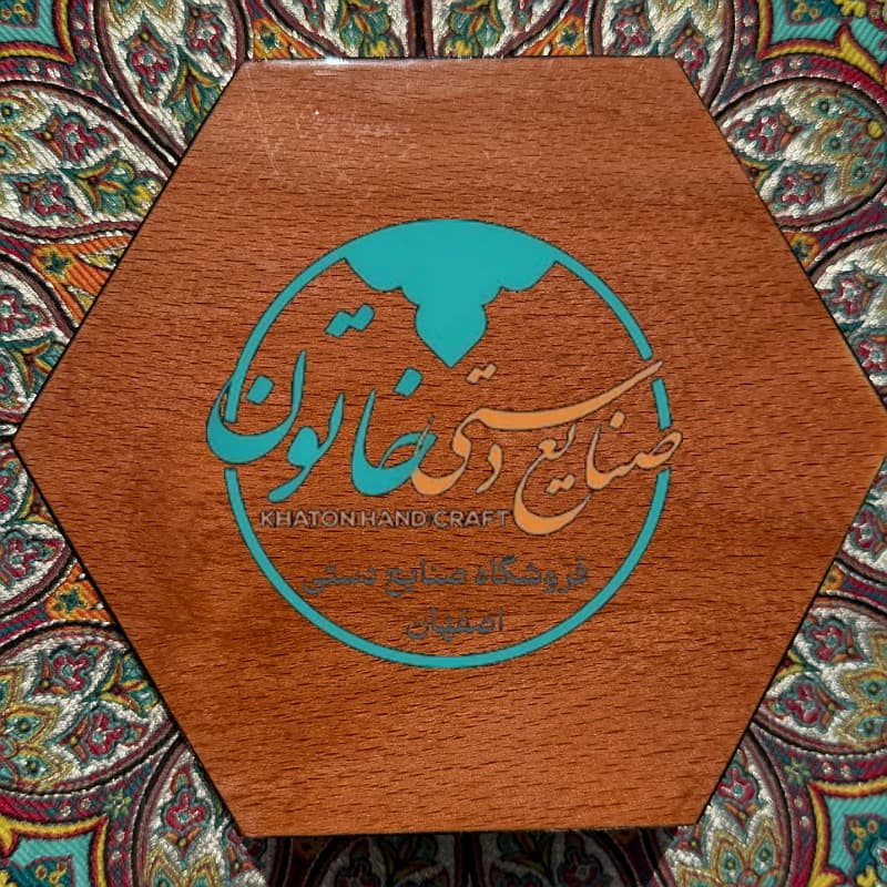 جعبه شش‌گوش خاتم‌کاری (گل و بلبل)18در18 — تصویر ۲
