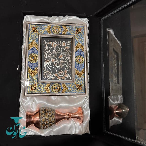 ست هدیه صنایعدستی گلدان و تابلو خاتمکاری طرح اسلیمی — تصویر ۳