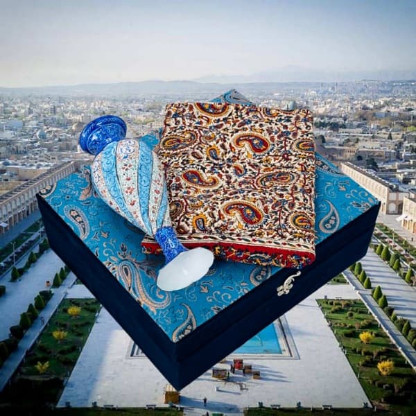 ست مدیریتی گلدان مسی میناکاری شده همراه رومیزی قلمکاری