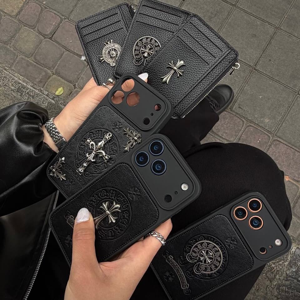 قاب موبایل Chrome Hearts صلیب بزرگ برای گوشی های آیفون — تصویر ۳