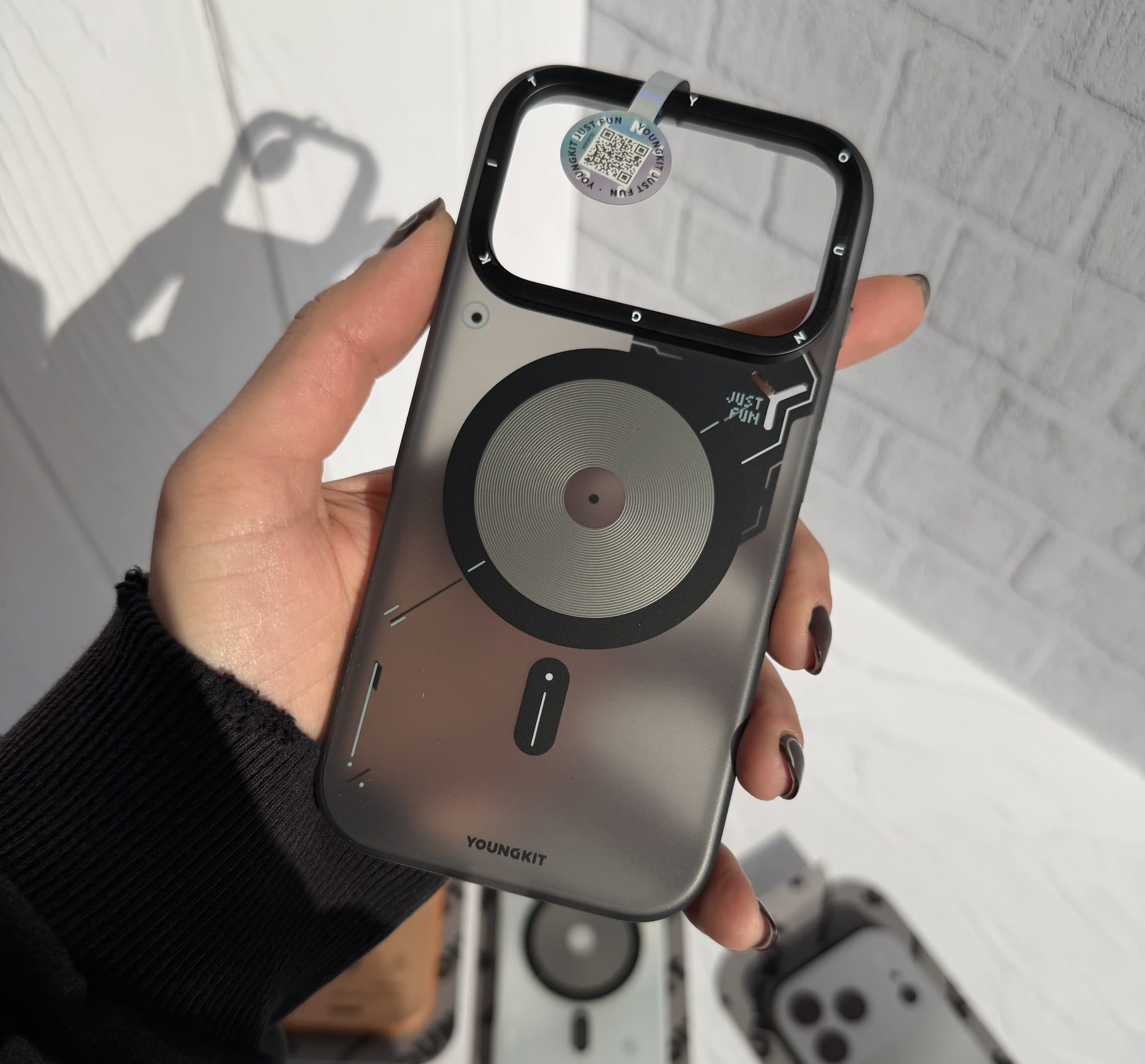 قاب موبایل youngkit Spy wars برای گوشی های آیفون — تصویر ۳
