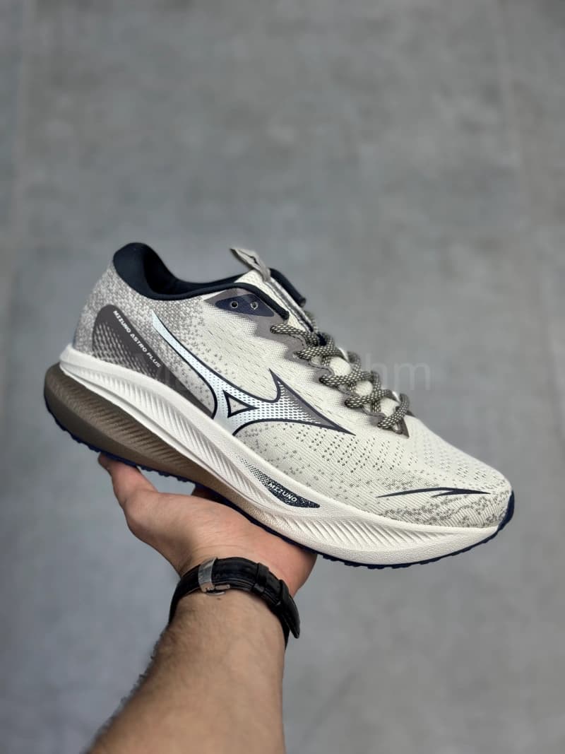 کفش کتونی مردانه میزانو آسترو پلاس Mizuno Astro Plus — تصویر ۴