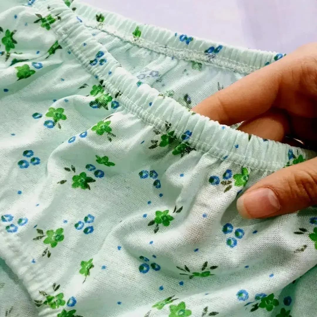 شورت زنانه لیفه ای نخی ضد حساسیت آنتی باکتریال اقتصادی ماناپوش 2XL پک 6 عددی — تصویر ۳
