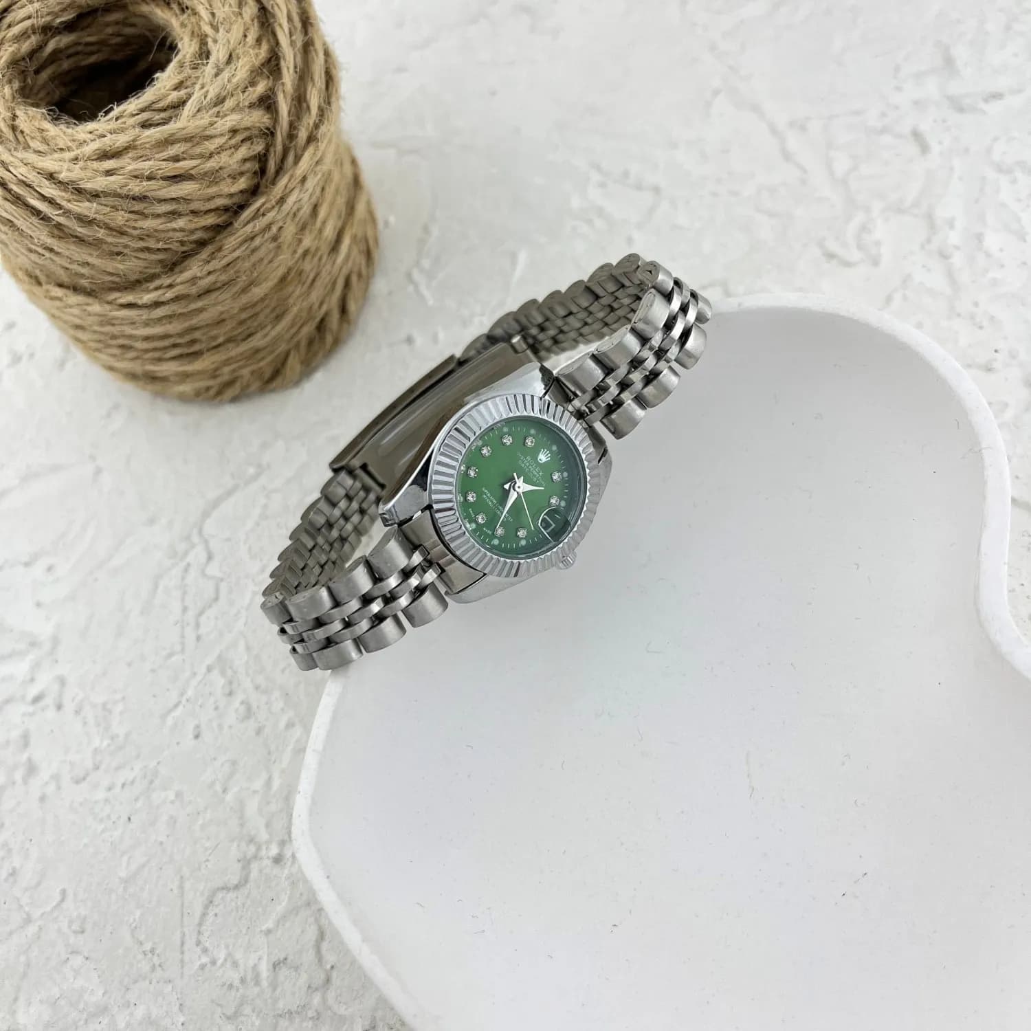 ساعت زنانه طرح رولکس کد W4117 — تصویر ۳