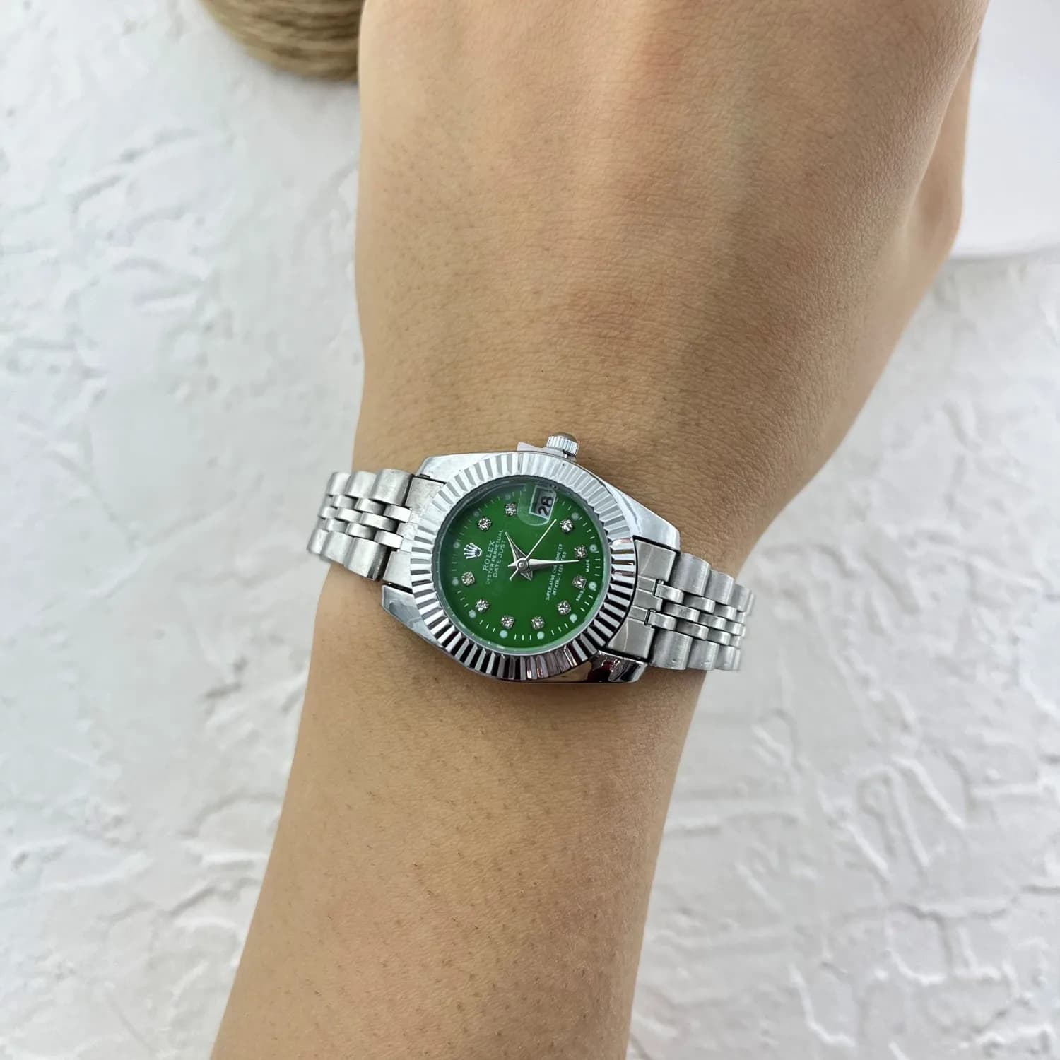 ساعت زنانه طرح رولکس کد W4117 — تصویر ۴