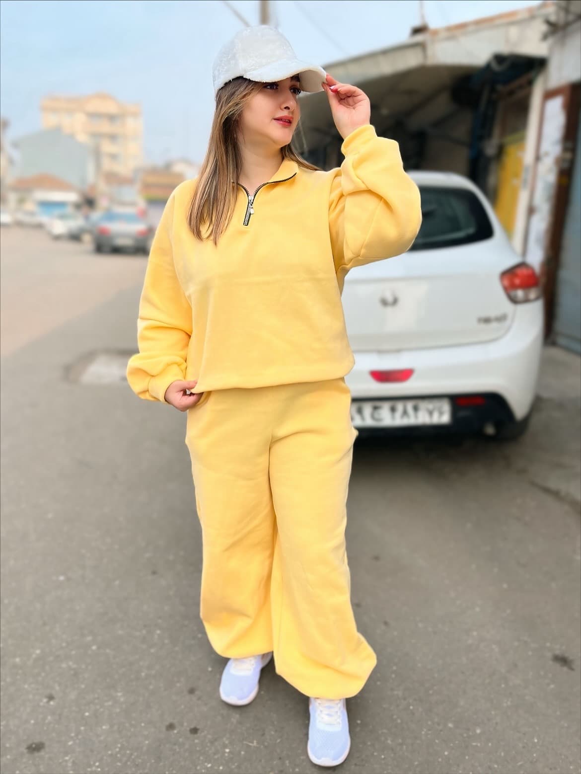 ست نیم زیپ و جاگر لیمویی زنانه