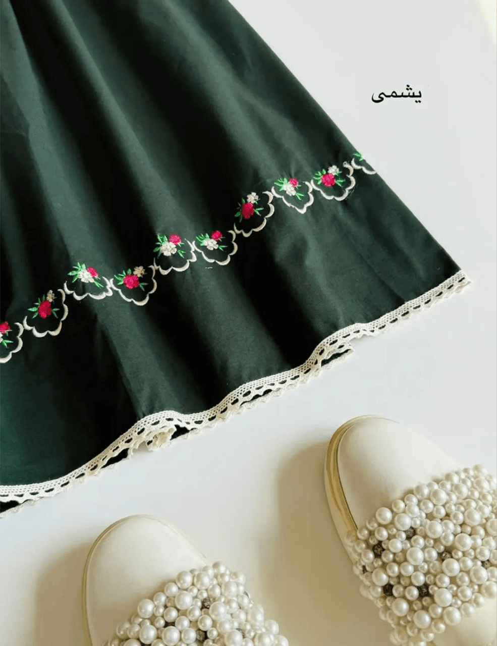 دامن گلدوزی افسون_شیکان — تصویر ۲