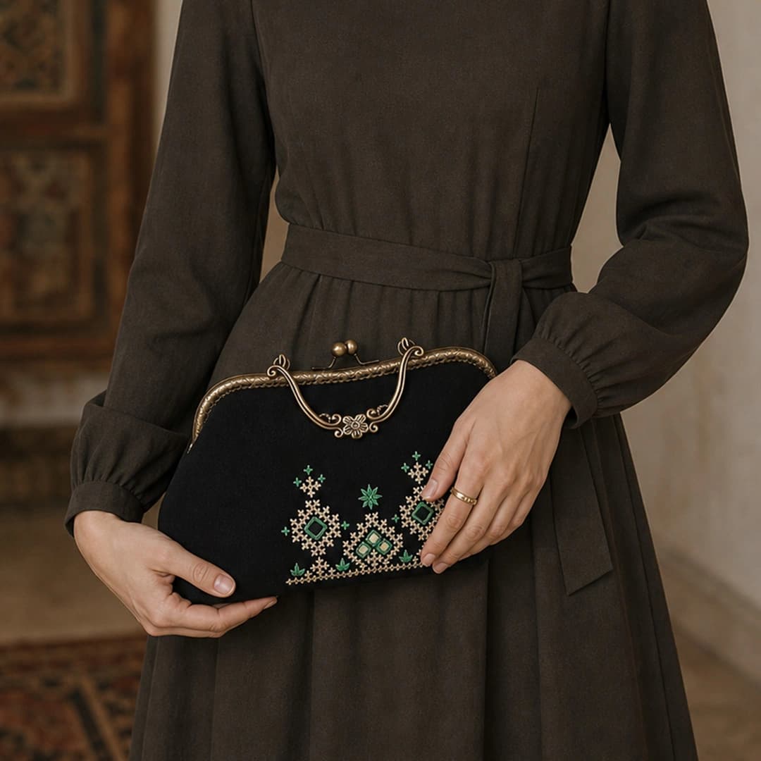 کیف دستی دهانه کمانی مدل رخسار — تصویر ۳