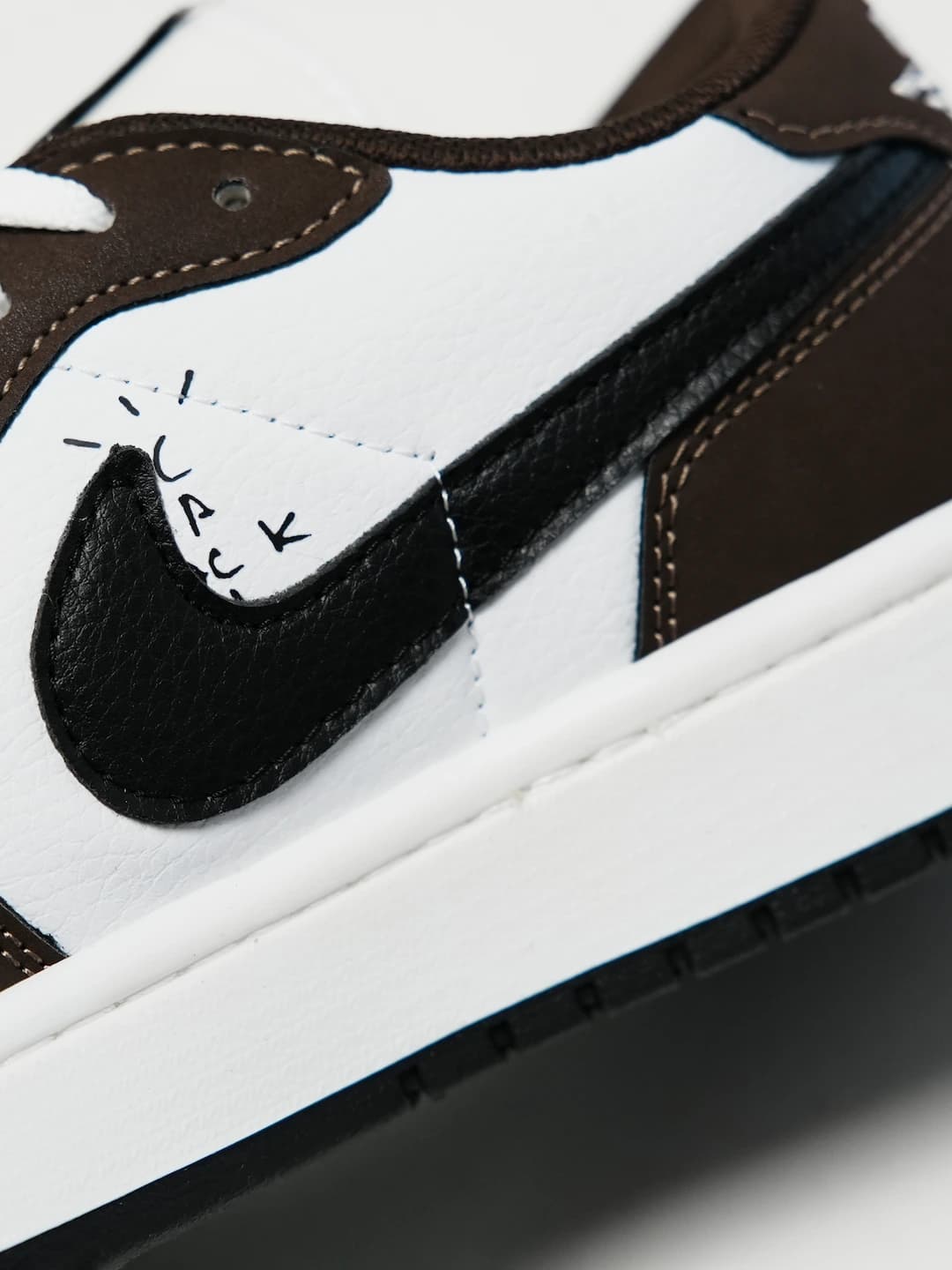 کفش مردانه ونس نایک تراویس رنگ قهوه ای کد 50029 — تصویر ۵
