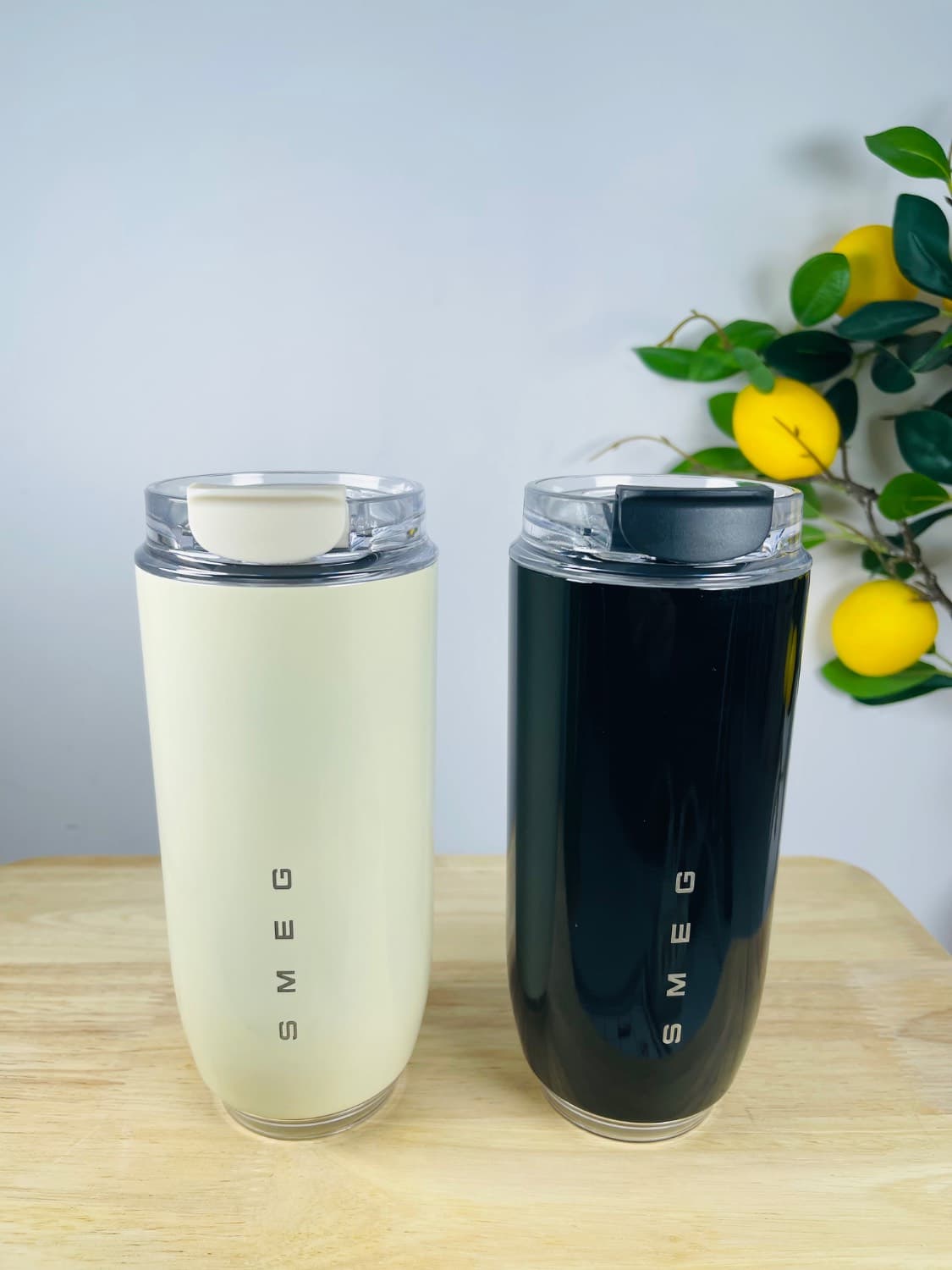 تراول ماگ 500 میل SMEG قفل دار وارداتی