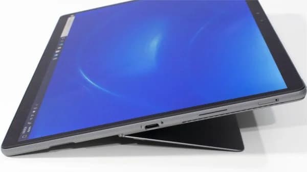 لپ‌تاپ استوک DELL 7320 DETACHABLE (2in1) — تصویر ۳