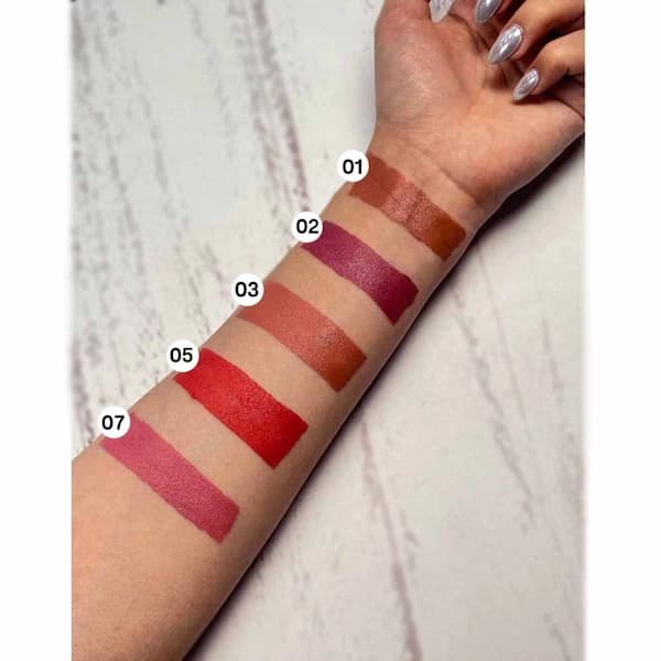 رژ لب جامد گلدن رز مدل Velvet Matte کد 07 — تصویر ۲