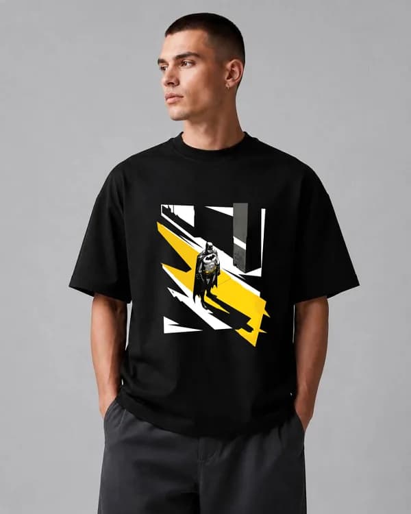 تیشرت باکسی مشکی | طرح شوالیه تاریکی بتمن | Urban Hero Yellow Black Graphic Tee — تصویر ۲