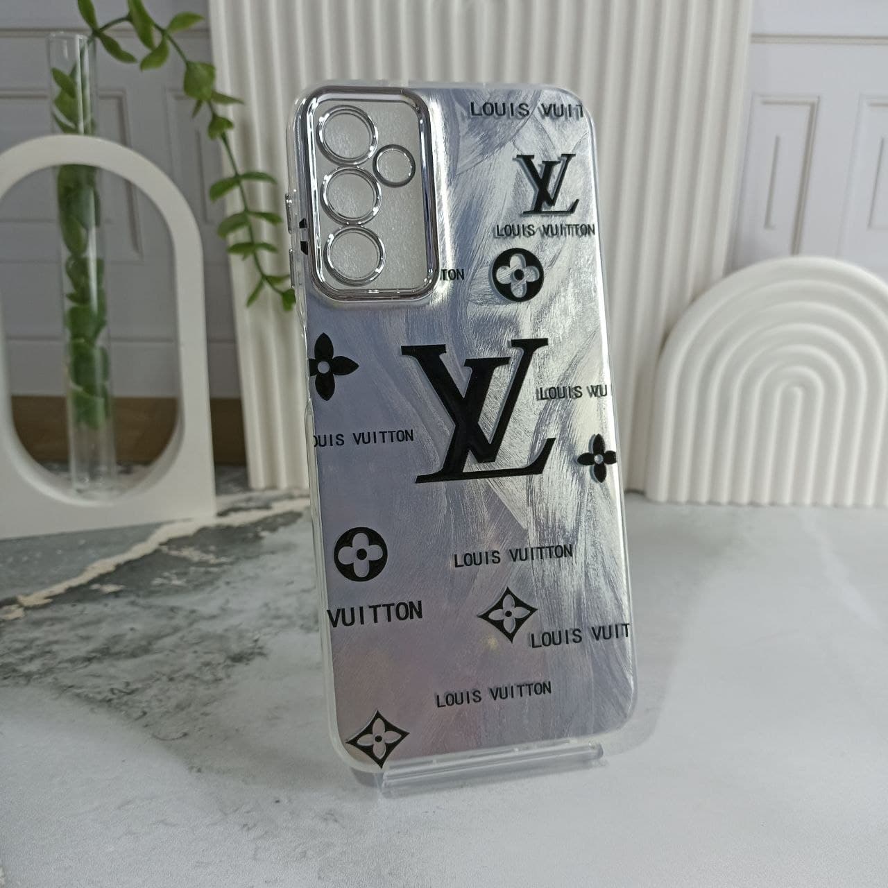 قاب imdرزین طرح LV برای گوشی سامسونگ a14 — تصویر ۲