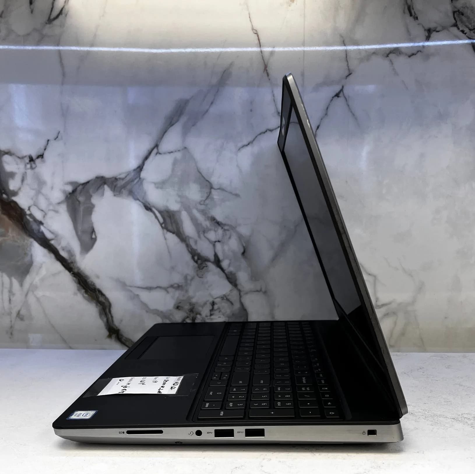 لپ تاپ استوک DELL PRECISION 7550 | 15.6″ FHD | CPU XEON W1088| 16GB RAM | 512GB SSD | 16GB RTX 5000 — تصویر ۳