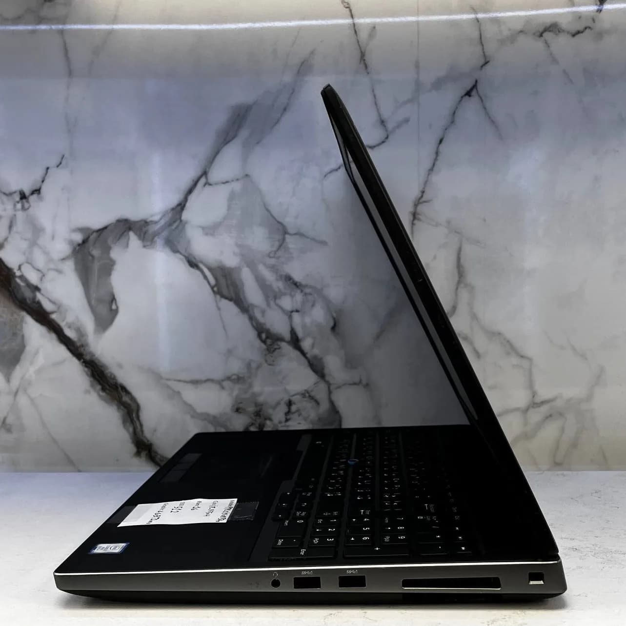لپ تاپ استوک DELL PRECISION 7540 | 15.6″ FHD | Core I7-9750H | 16GB RAM | 512GB SSD | 4GB T2000 — تصویر ۳