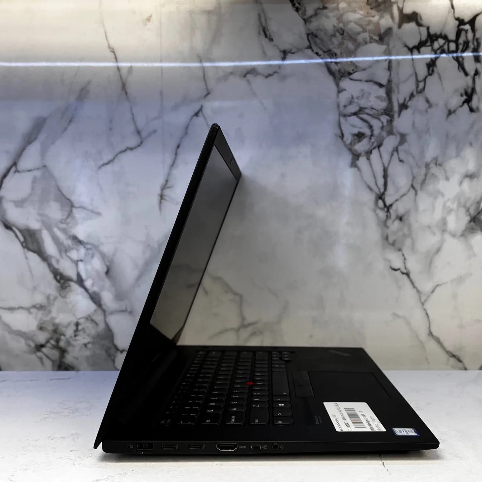 لپ تاپ استوک Lenovo X1 EXTREME | 15.6″ FHD | Core I7-9850H | 16GB RAM | 512GB SSD | 4GB GTX1650 — تصویر ۴