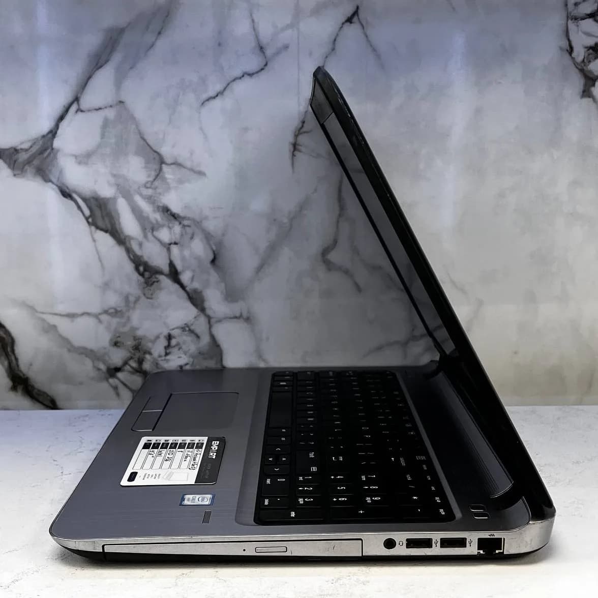 لپ تاپ استوک HP ProBook 450 G3 | Core i7-6500U | رم 8GB | SSD 256GB | گرافیک Intel — تصویر ۵