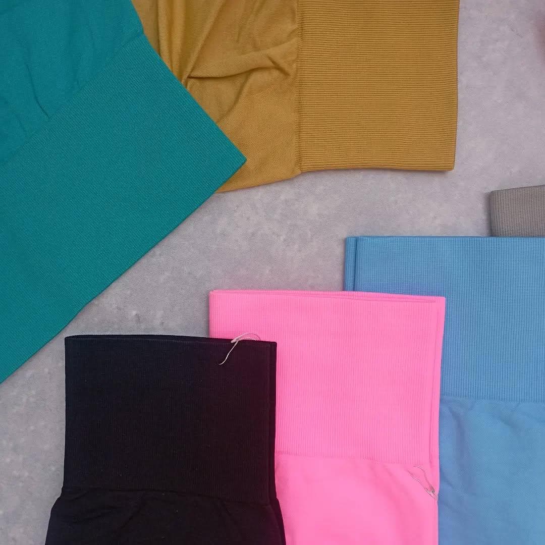 شورتک سیملس پشت کش کد 132 — تصویر ۲