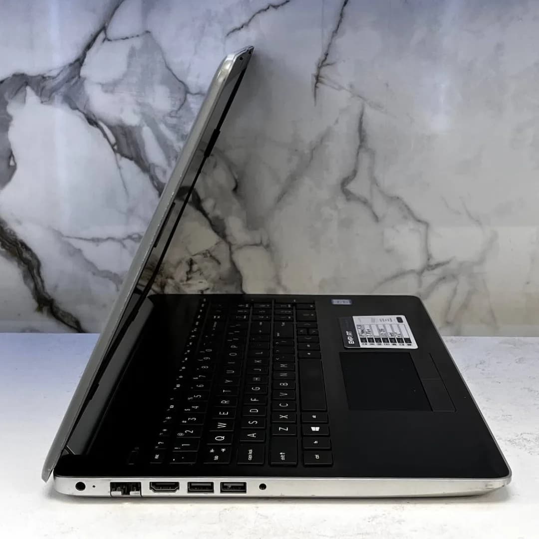 لپ تاپ استوک HP Laptop 15-da i3-8130U | 15.6 FUll HD | Corei3 8130U | 8GB RAM | 256GB SSD | Intel — تصویر ۶