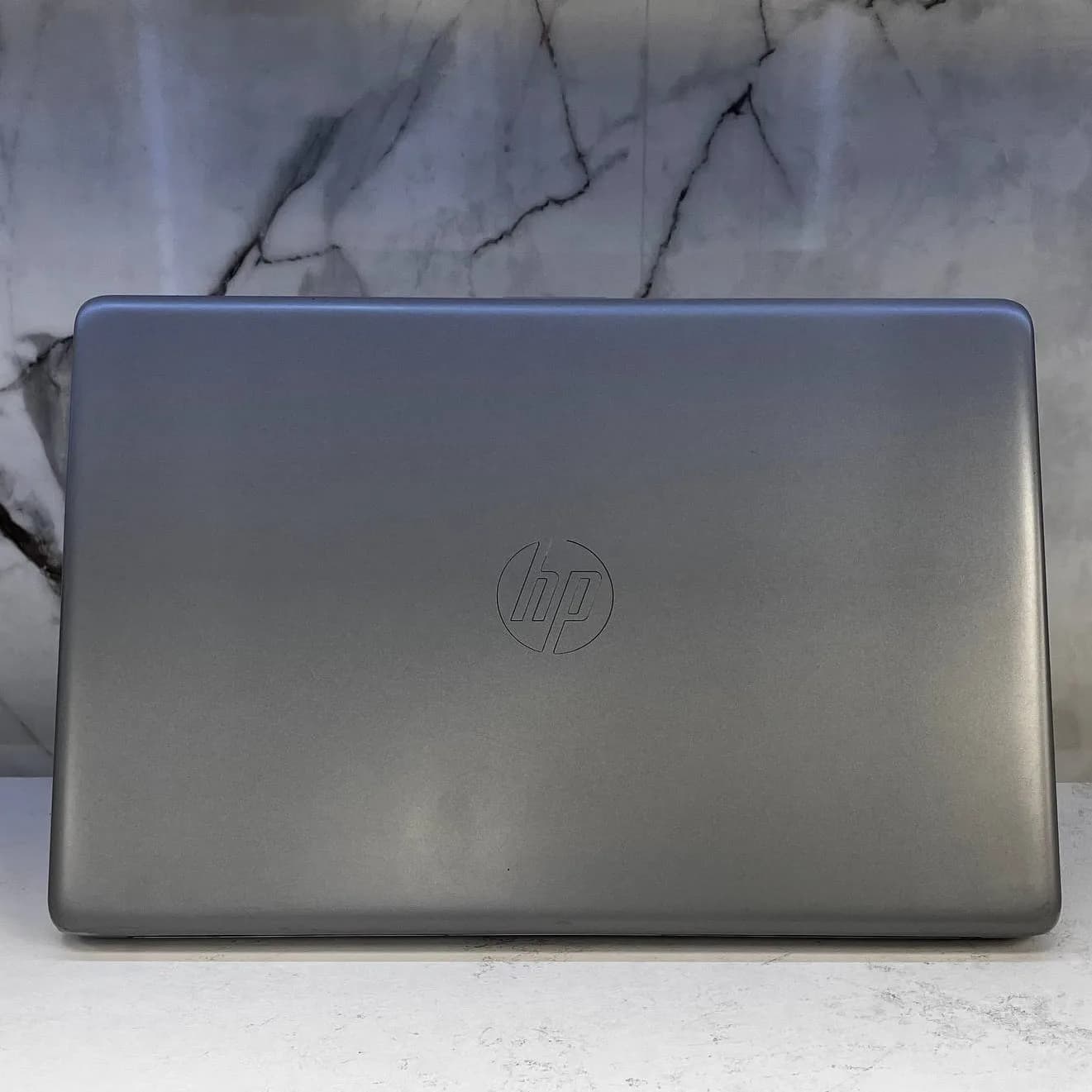 لپ تاپ استوک HP Laptop 15-da i3-8130U | 15.6 FUll HD | Corei3 8130U | 8GB RAM | 256GB SSD | Intel — تصویر ۴