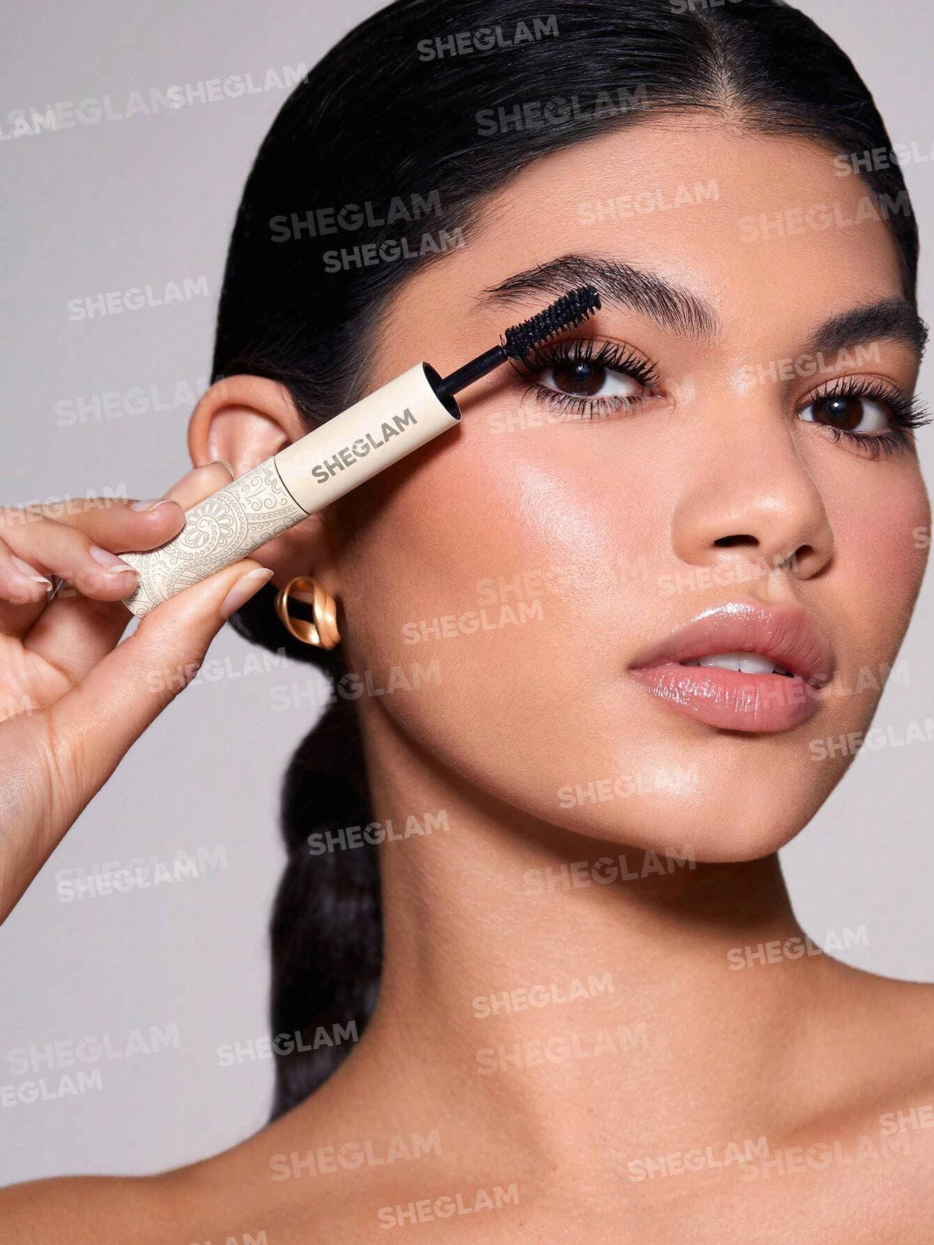 ریمل دو سر شیگلم Sheglam مدل ALL-IN-ONE (جعبه کرم) — تصویر ۴