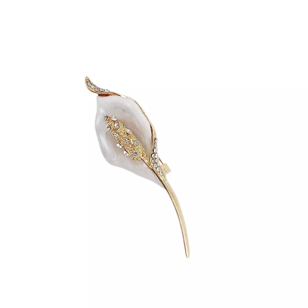 سنجاق سینه گل شیپوری