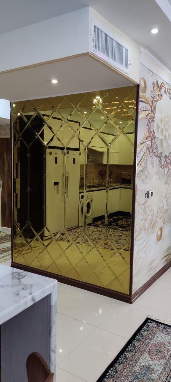 آینه نیزه — تصویر ۲