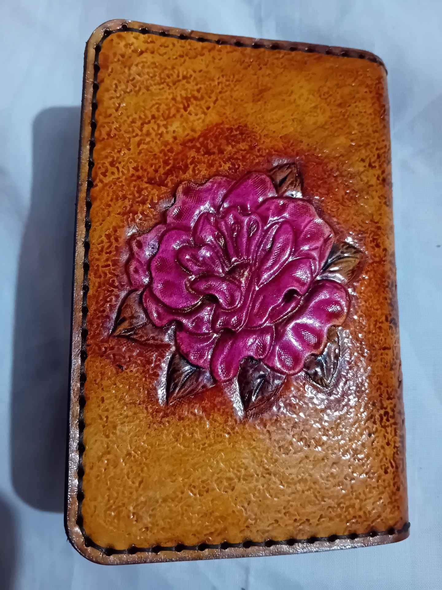 جاکارتیحکاکیگلچرم