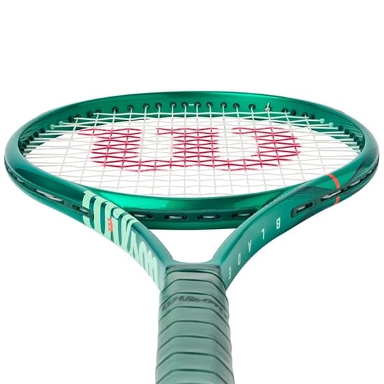 راکت تنیس ویلسون Wilson Blade 100UL V10 2026 — تصویر ۳