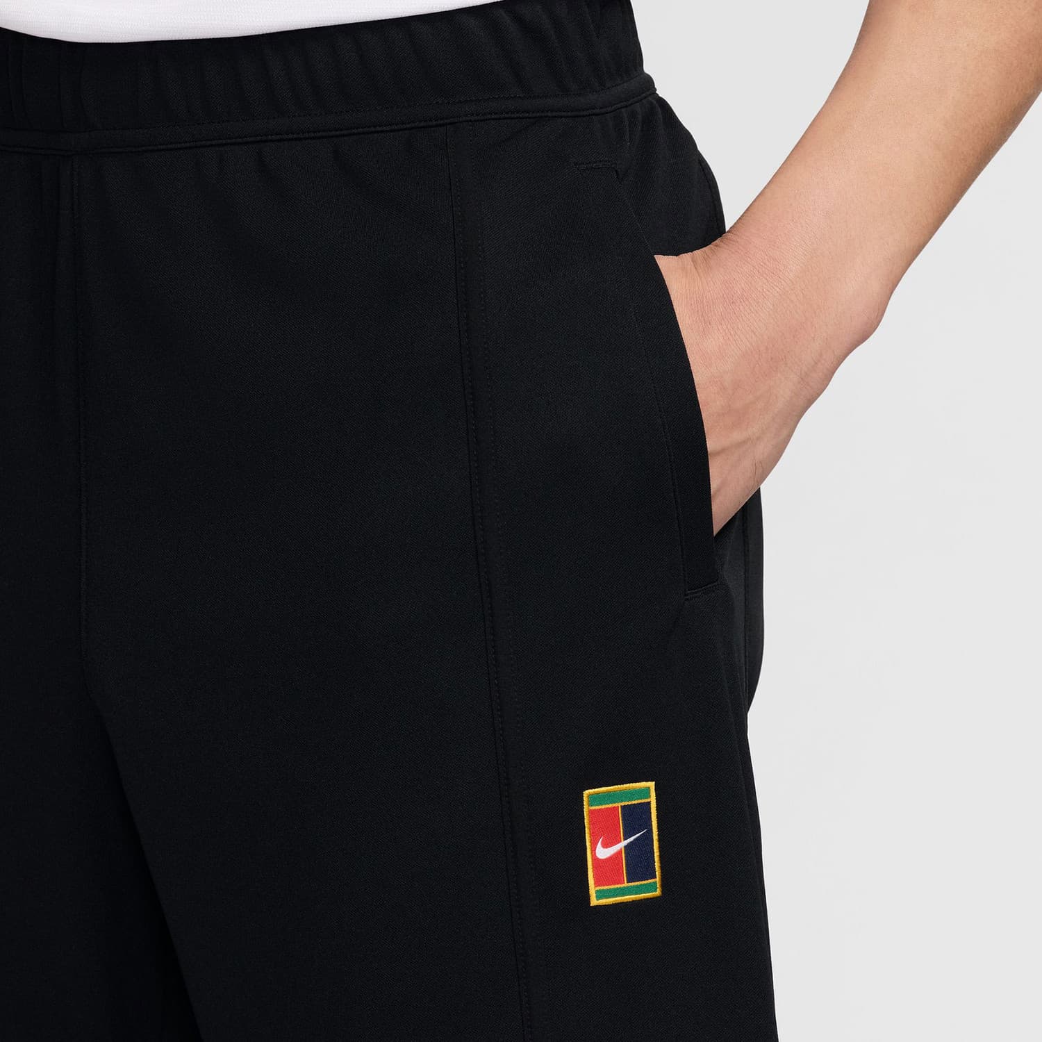 شلوار ورزشی مردانه NikeCourt Heritage Pants — تصویر ۴