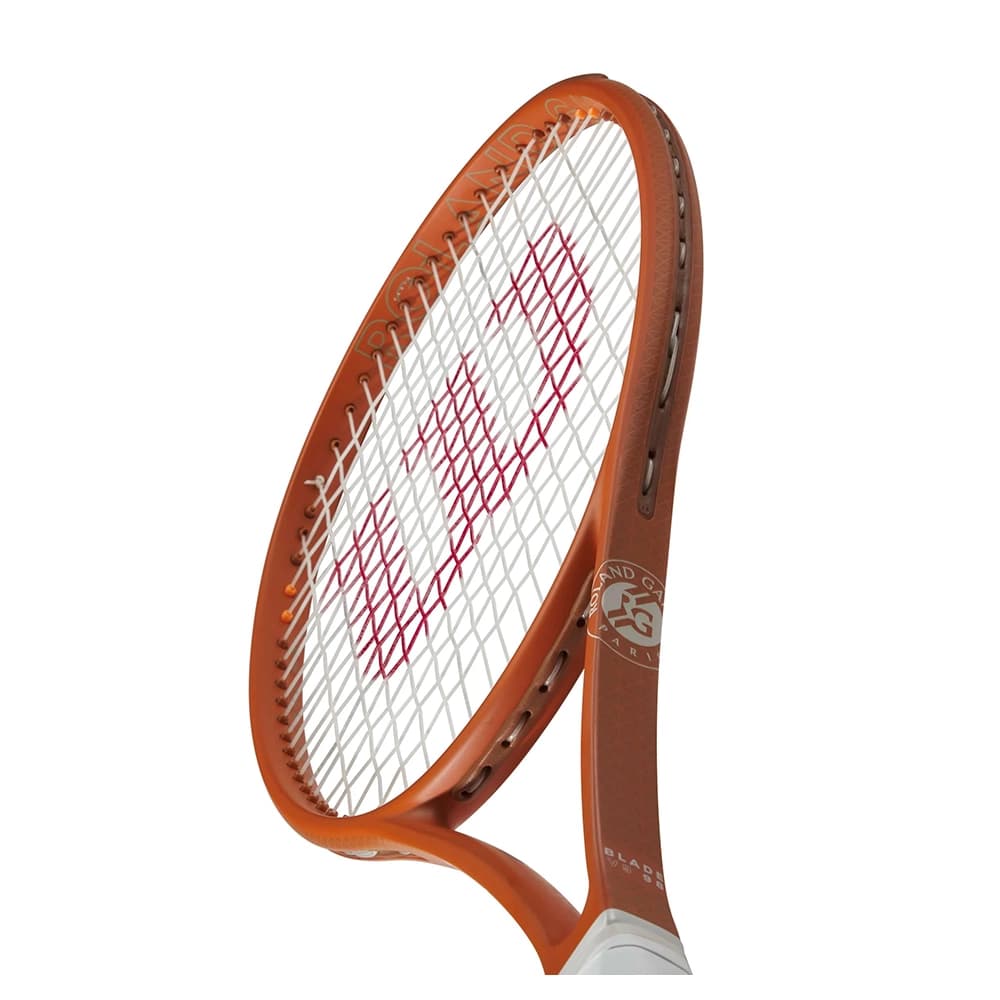راکت تنیس ویلسون Roland-Garros 2025 Blade 98 (16×19) V9 — تصویر ۵
