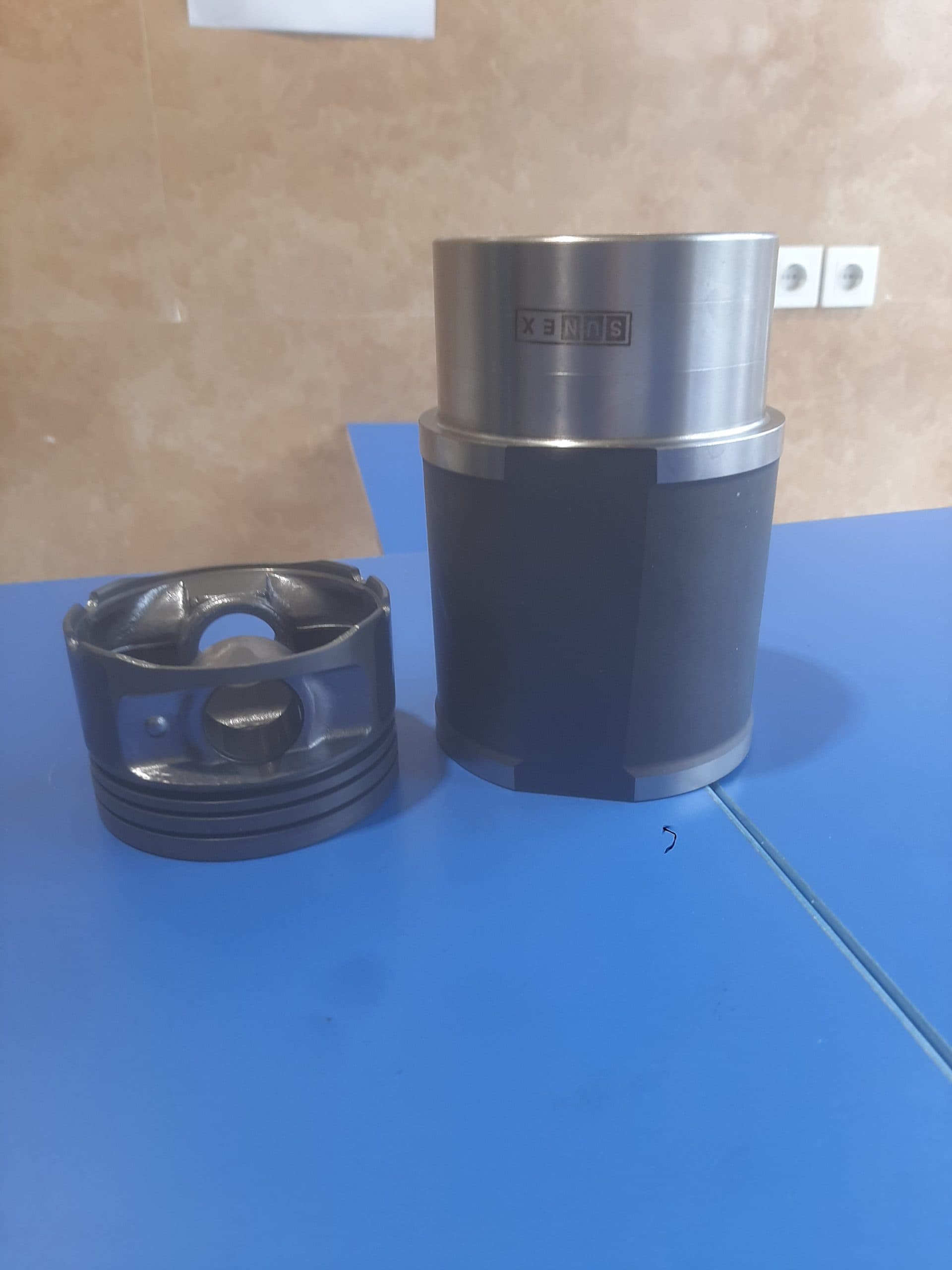 بوش پیستون 1800 گرافیت CNG 405برند سانکس ساخت ترکیه