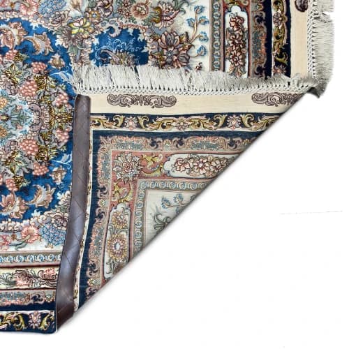 فرش دستباف یک و نیم متری نوین فر — تصویر ۴