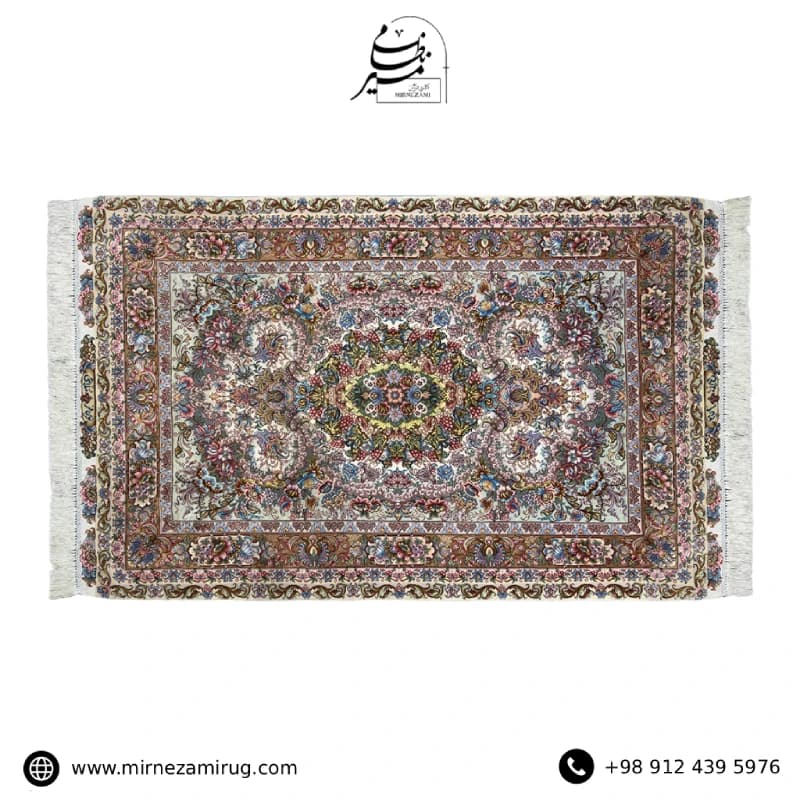 فرش دستباف یک و نیم متری نوین فر — تصویر ۵