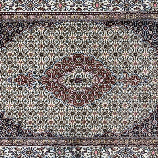 فرش سه متری ماهی مود بیرجند — تصویر ۶
