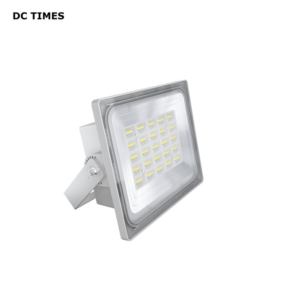 پروژکتور خورشیدی 500 وات مدل BCT-WW5.0 روشنایی 3500 لومن