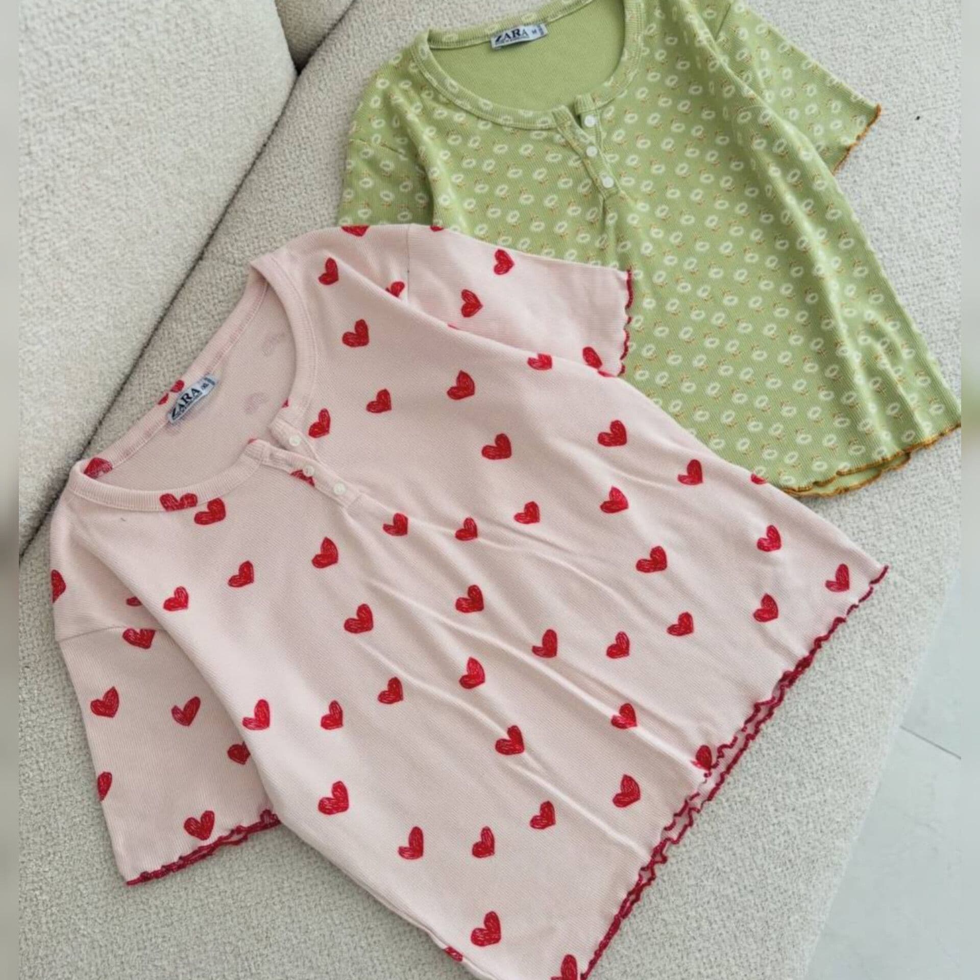کراپ یقه سه دکمه پایین چین ZARA ( پک 6 عددی ) (کپی) — تصویر ۵