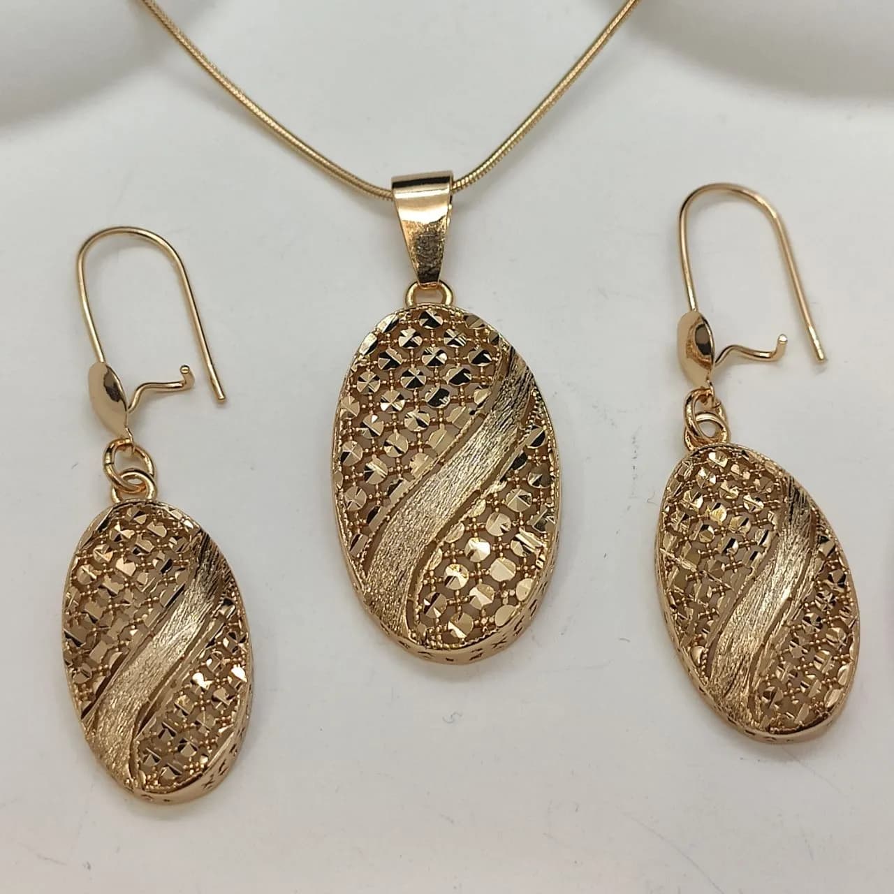 نیم ست ژوپینگ زنانه طرح طلا مدل تراش کد 10295