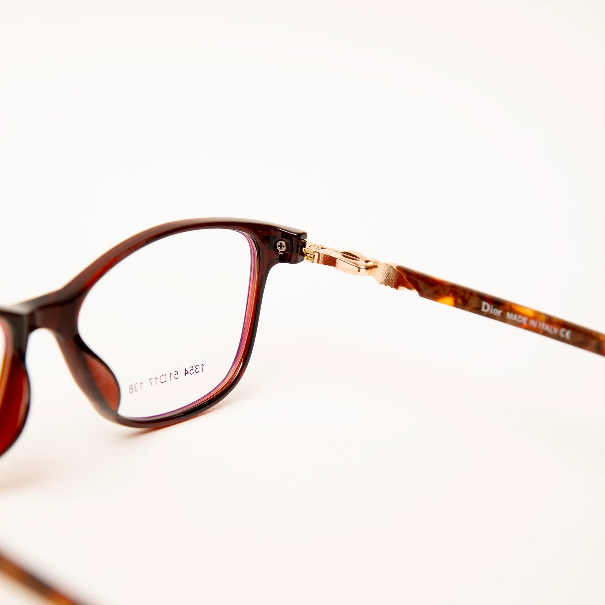 عینک طبی دیور Dior مدل 1331 | اصلی و با ضمانت از کلینیک چشم و عینک آیلار — تصویر ۷