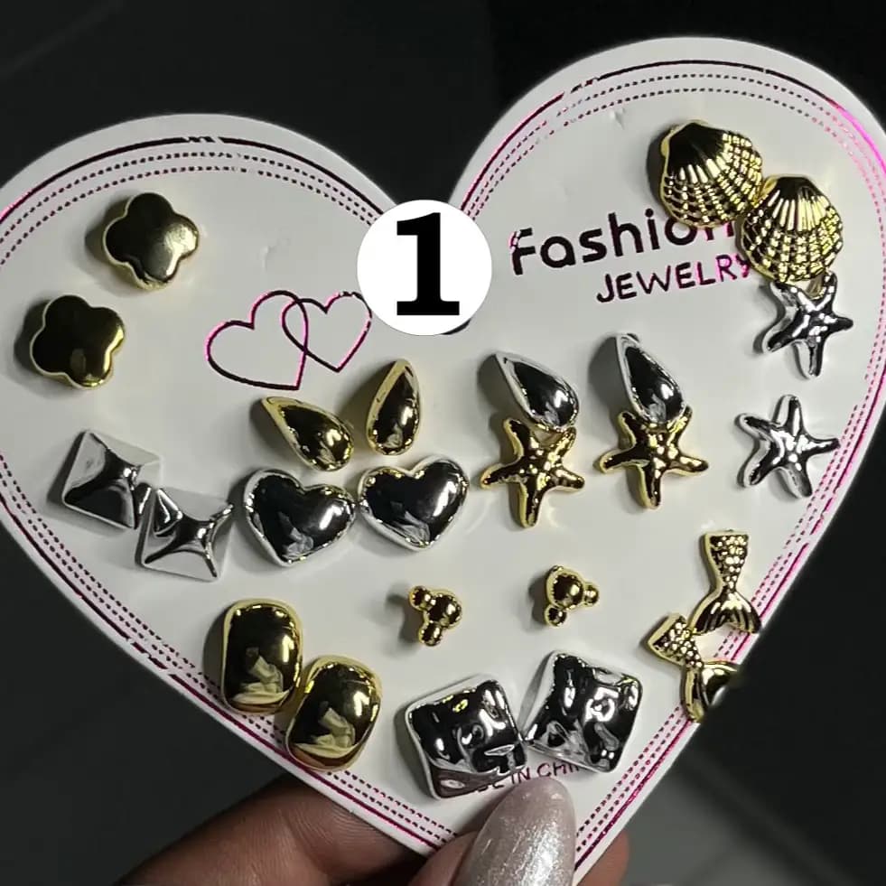 گوشواره پک 12 عددی فانتزی رنگ ثابت کد etk